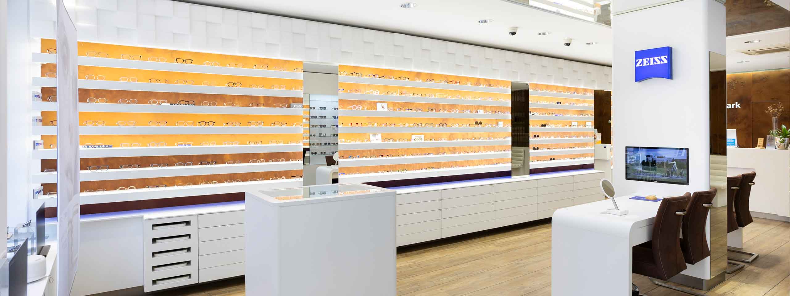 Ladenbild Optik Stark